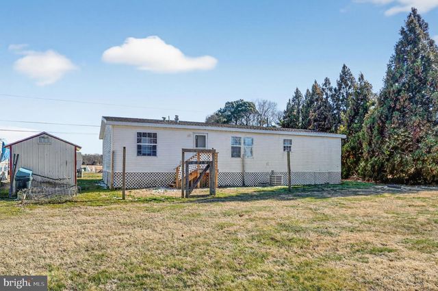 8024 HICKMAN FARM RD, Wallops Island, VA 23337