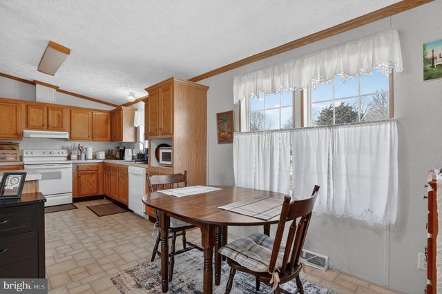 8024 HICKMAN FARM RD, Wallops Island, VA 23337
