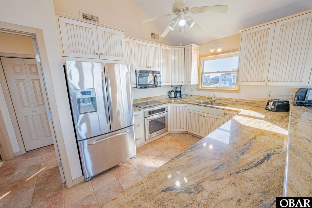 Image 12 of property listing at 39000 Bluefish Court Lot 193, Avon, NC 27915