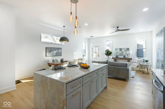 2043 Bellefontaine Street, Indianapolis, IN 46202