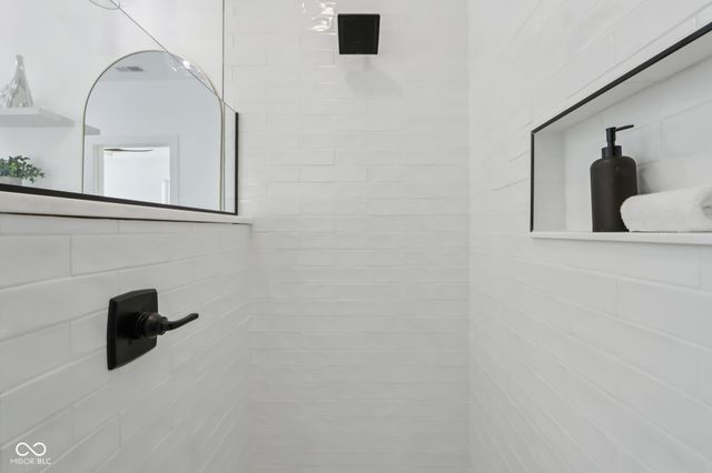 2043 Bellefontaine Street, Indianapolis, IN 46202