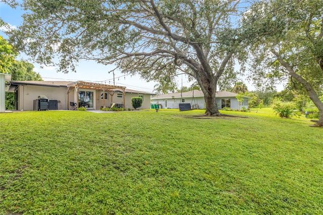 2586 AUBURN BOULEVARD, Port Charlotte, FL 33948
