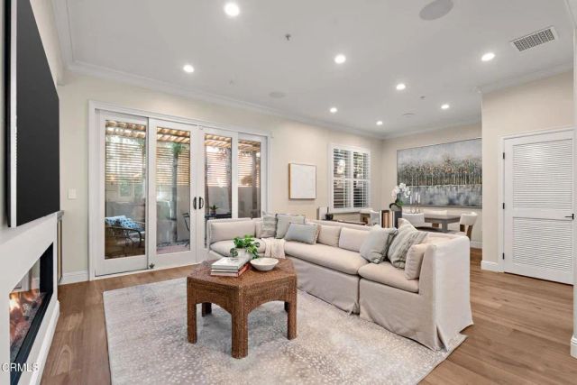 108 S El Molino Avenue 106, Pasadena, CA 91101