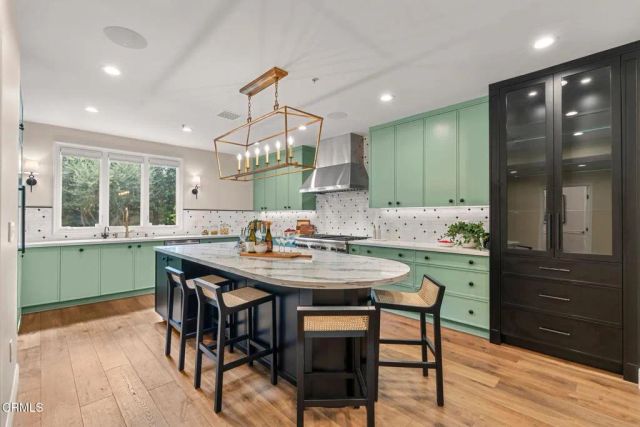 108 S El Molino Avenue 106, Pasadena, CA 91101