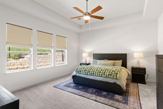 2412 Skywalk LN 52, Spicewood, TX 78669