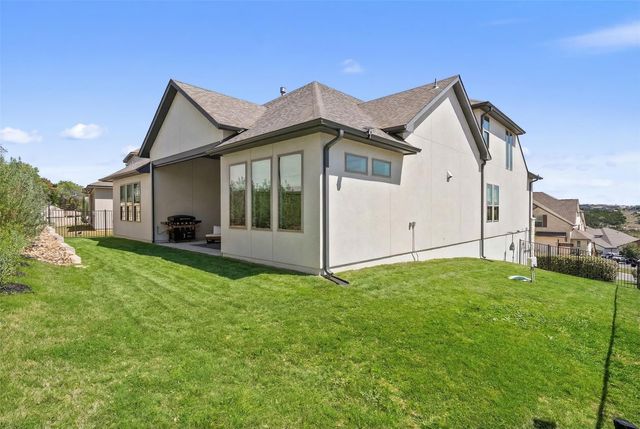 2412 Skywalk LN 52, Spicewood, TX 78669