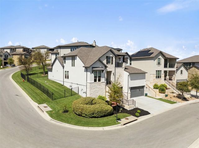 2412 Skywalk LN 52, Spicewood, TX 78669