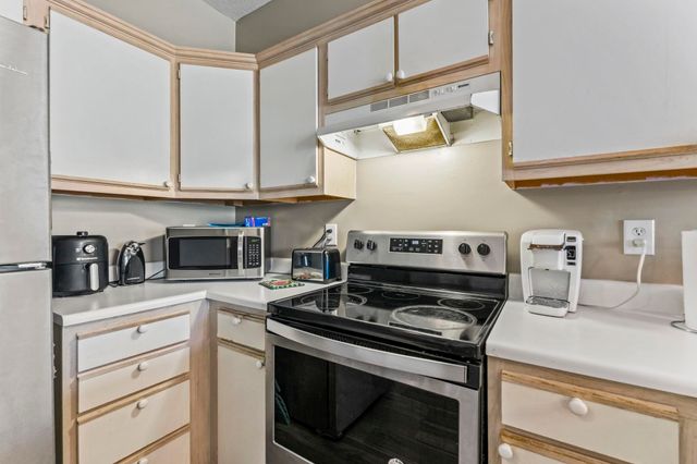 484 River Oaks Dr Apt 62C, Myrtle Beach, SC 29579