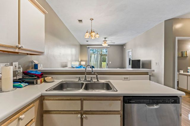 484 River Oaks Dr Apt 62C, Myrtle Beach, SC 29579