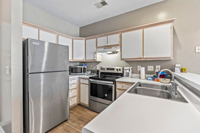 484 River Oaks Dr Apt 62C, Myrtle Beach, SC 29579
