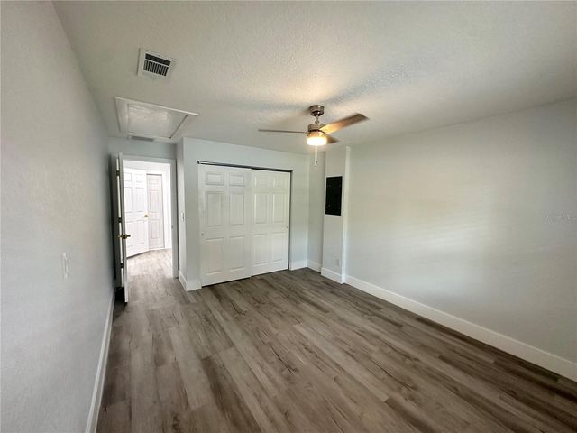 804 S PARSONS AVENUE, Seffner, FL 33584