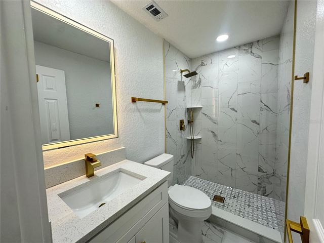 804 S PARSONS AVENUE, Seffner, FL 33584