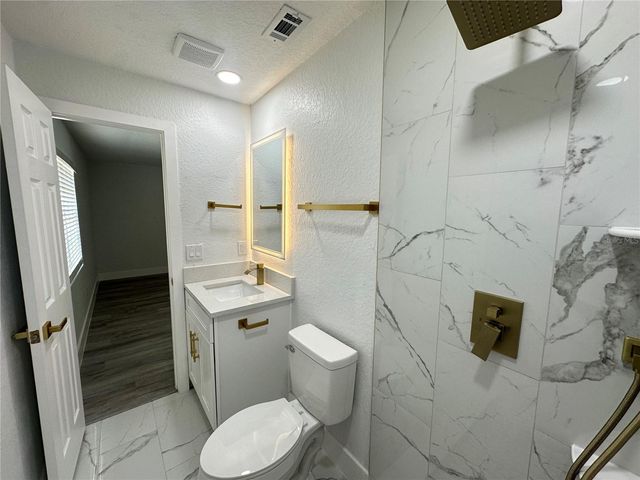 804 S PARSONS AVENUE, Seffner, FL 33584