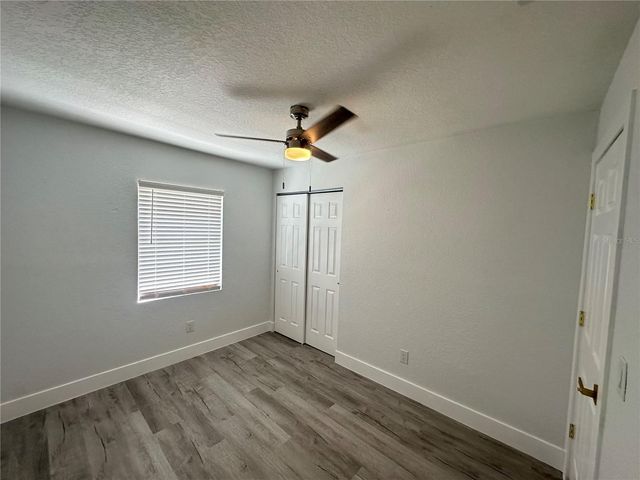 804 S PARSONS AVENUE, Seffner, FL 33584