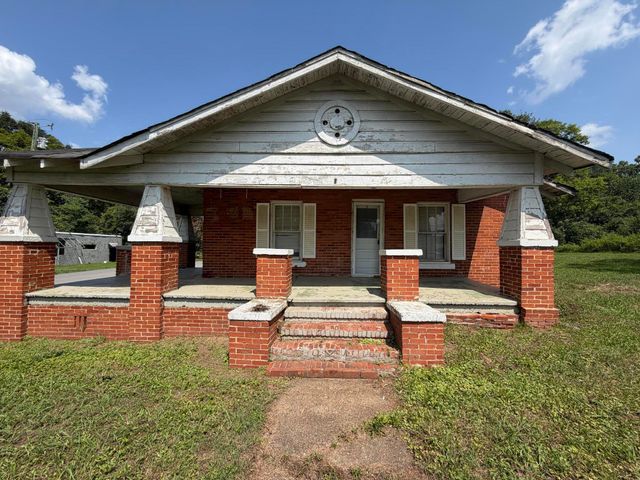 1022 Wilson Road, Rossville, GA 30741