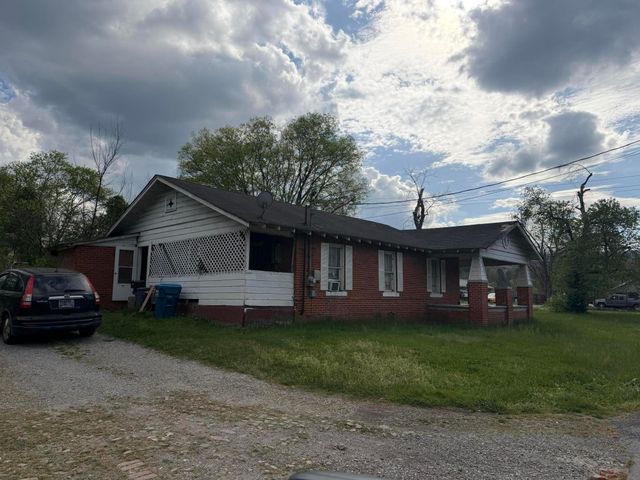 1022 Wilson Road, Rossville, GA 30741