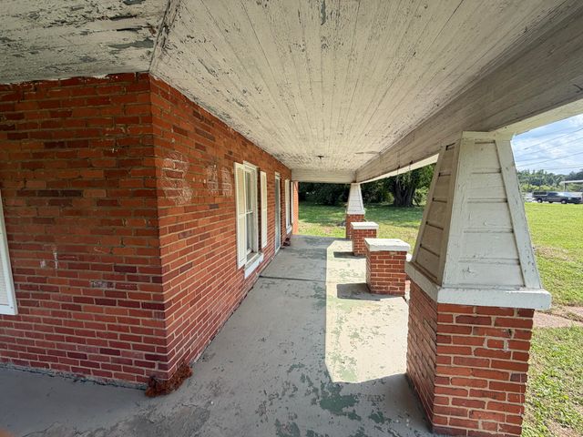 1022 Wilson Road, Rossville, GA 30741