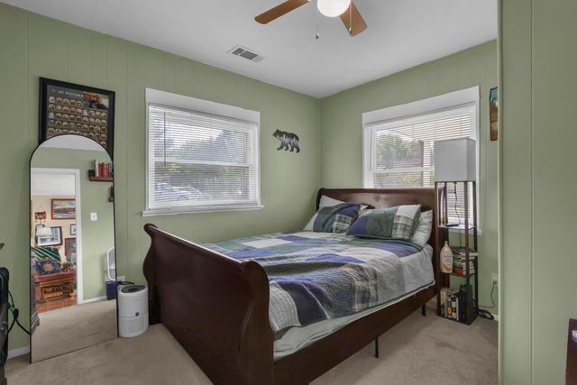 868 Lawndale Avenue, Columbus, OH 43207