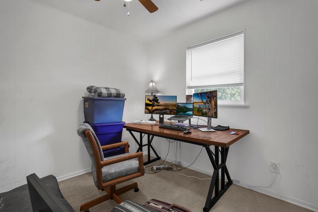 868 Lawndale Avenue, Columbus, OH 43207