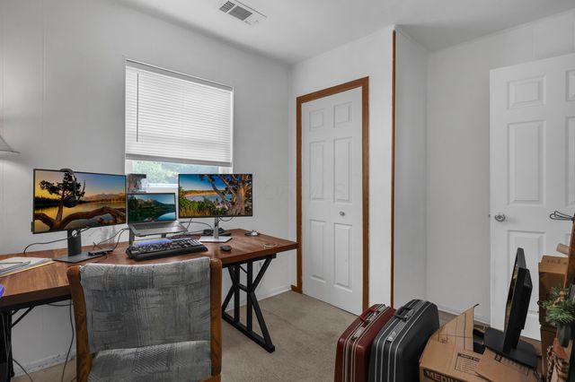 868 Lawndale Avenue, Columbus, OH 43207