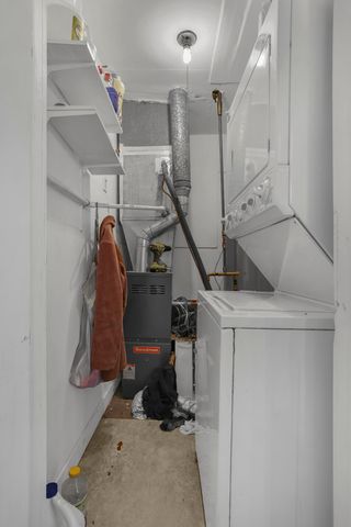 868 Lawndale Avenue, Columbus, OH 43207