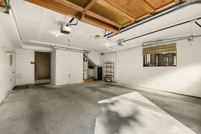 26301 Woodland Way S, Kent, WA 98030