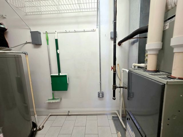 120 Wyllis Ave 222, Everett, MA 02149