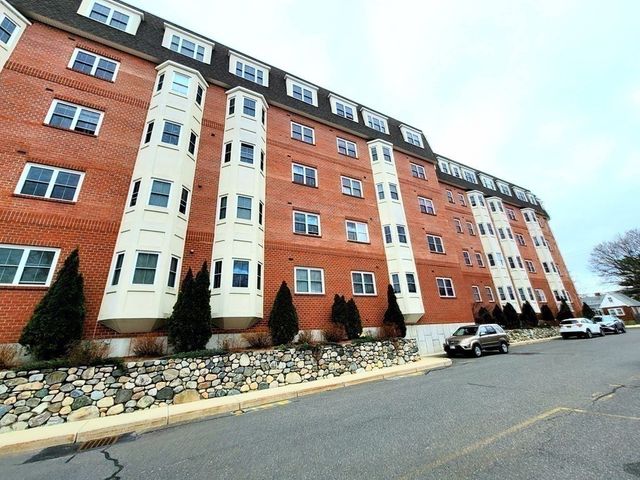 120 Wyllis Ave 222, Everett, MA 02149