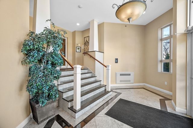 120 Wyllis Ave 222, Everett, MA 02149