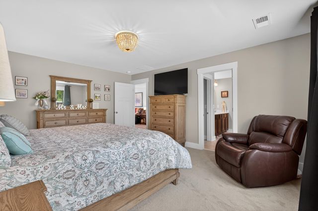 225 Grand River Lane, Simpsonville, SC 29681