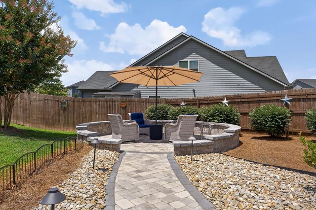 225 Grand River Lane, Simpsonville, SC 29681