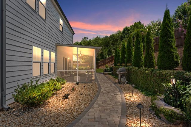 225 Grand River Lane, Simpsonville, SC 29681