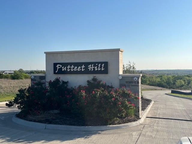 207 Morning Dove Court, Cresson, TX 76035