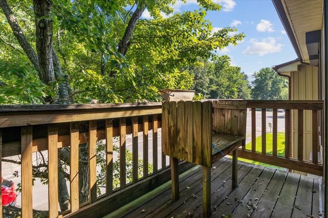 815 Highway 70, E, Dickson, TN 37055