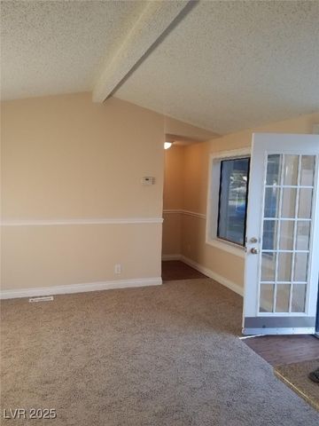 5583 Hobble Creek Drive, Las Vegas, NV 89120