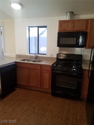 5583 Hobble Creek Drive, Las Vegas, NV 89120