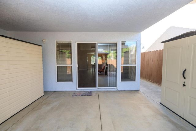 1201 Crater Ave, Modesto, CA 95351