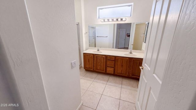 17220 W CORDOVA Court, Surprise, AZ 85387