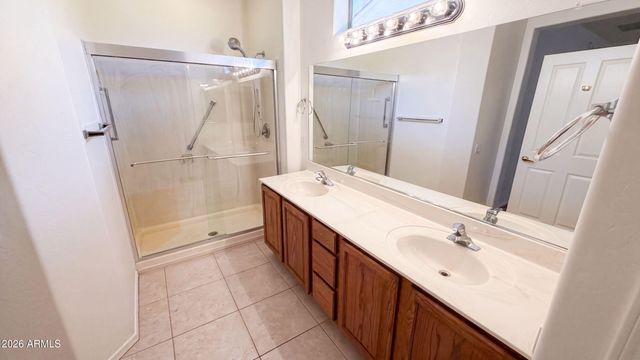 17220 W CORDOVA Court, Surprise, AZ 85387