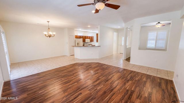 17220 W CORDOVA Court, Surprise, AZ 85387