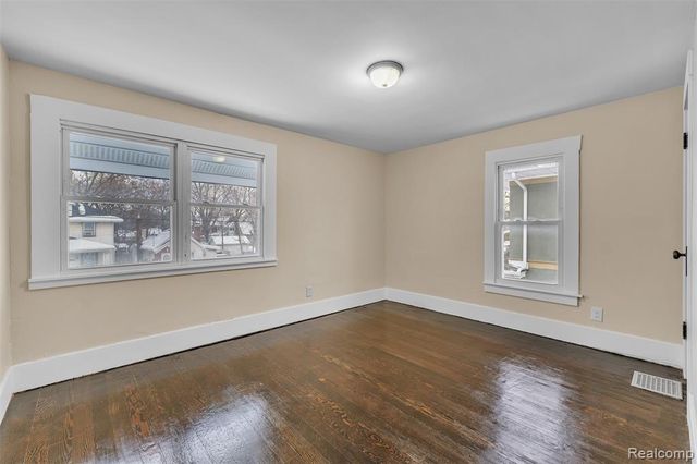 511 N Martin Luther King Jr Boulevard, Lansing, MI 48915