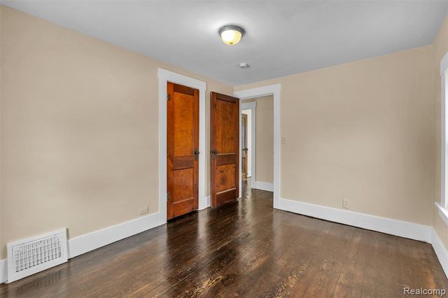 511 N Martin Luther King Jr Boulevard, Lansing, MI 48915