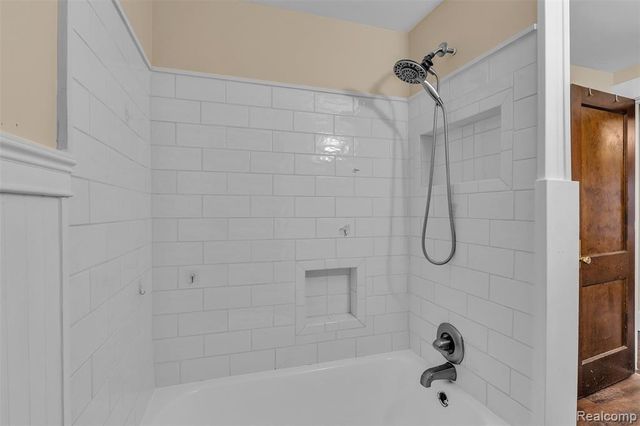 511 N Martin Luther King Jr Boulevard, Lansing, MI 48915