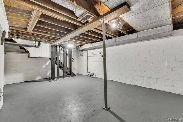 511 N Martin Luther King Jr Boulevard, Lansing, MI 48915