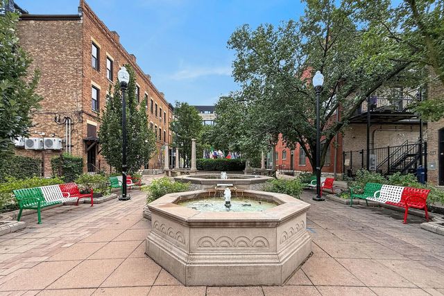1422 W TAYLOR Street 3, Chicago, IL 60607