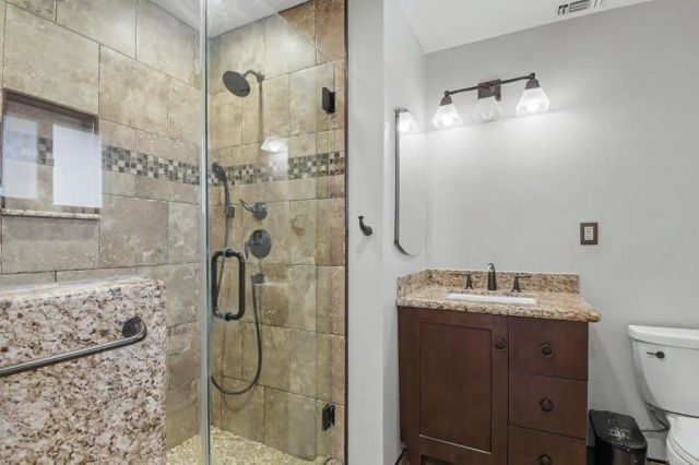 8378 Lake Ashwood Avenue, San Diego, CA 92119