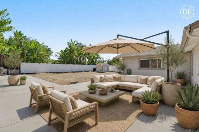 8378 Lake Ashwood Avenue, San Diego, CA 92119
