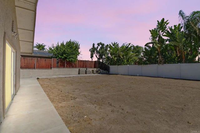 8378 Lake Ashwood Avenue, San Diego, CA 92119