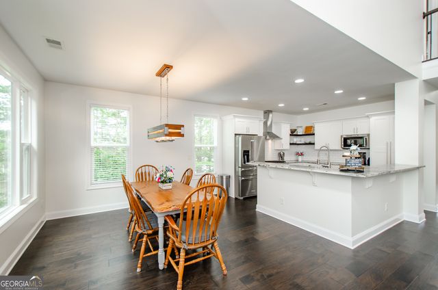 214 Fountain Oak Way, Canton, GA 30114