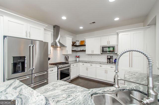 214 Fountain Oak Way, Canton, GA 30114